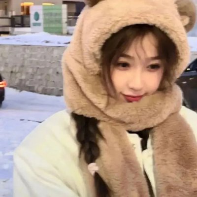 大小姐才不会玩格斗游戏
